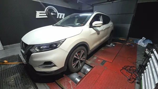 Nissan Qashqai II 1.3 TCe 140KM 103kW z 2017 — realizacja EMsetup