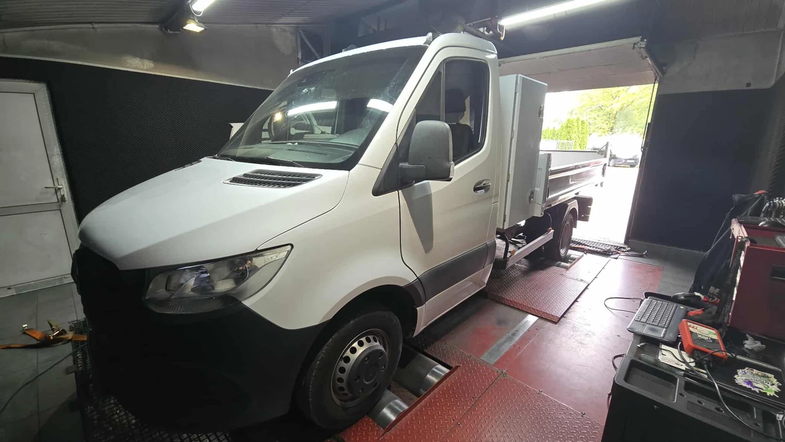 Mercedes Sprinter III 214 CDI 2.1 143KM 105kW z 2020 — realizacja EMsetup