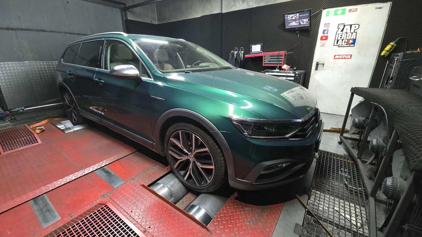 Volkswagen Passat B8 (FL) 2.0 BiTDI 239KM 176kW z 2020 — realizacja EMsetup