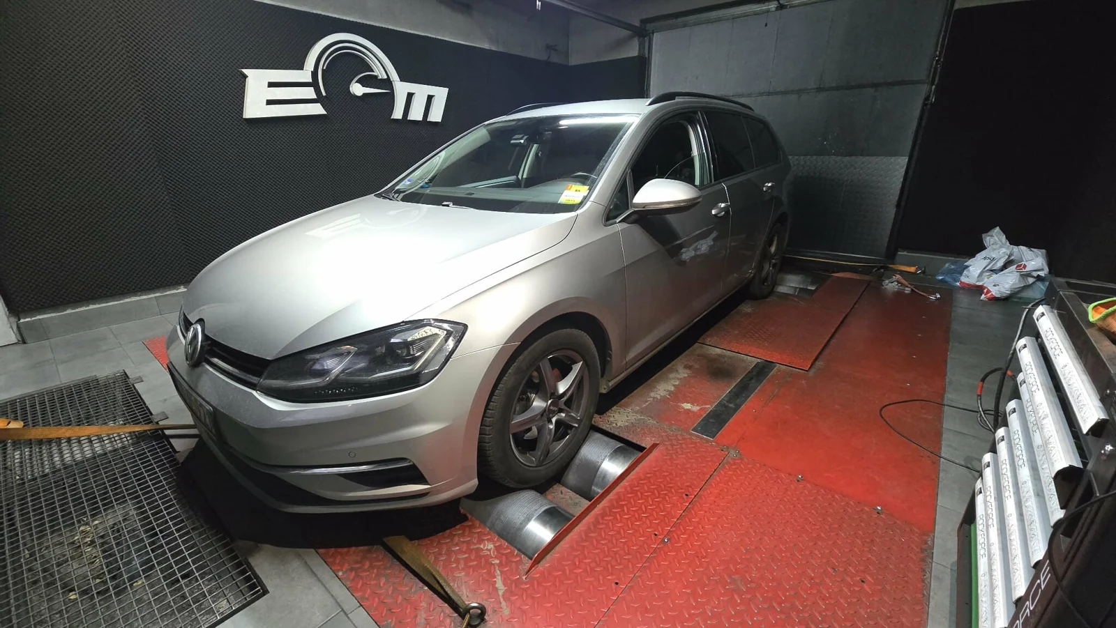 Volkswagen Golf VII 1.6 TDI 116KM 85kW z 2017 — realizacja EMsetup