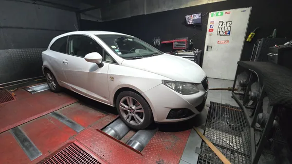 Seat Ibiza IV 1.6 TDI 105KM 77kW z 2013 — realizacja EMsetup
