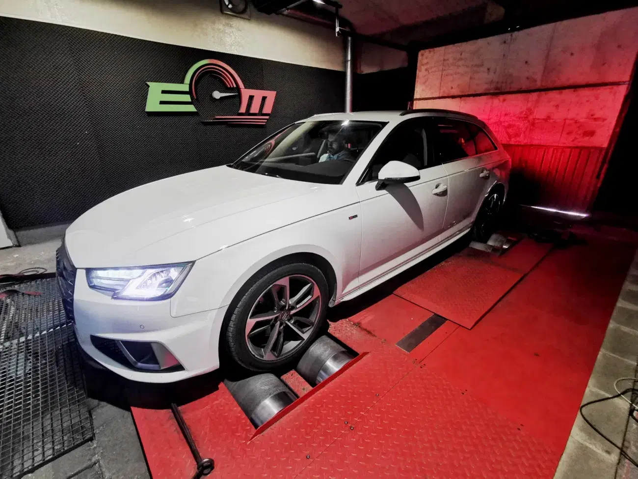 Audi A4 B9 (FL) 35 TFSI 2.0 150 KM 110 kW 2019 — archiwalna realizacja EMsetup