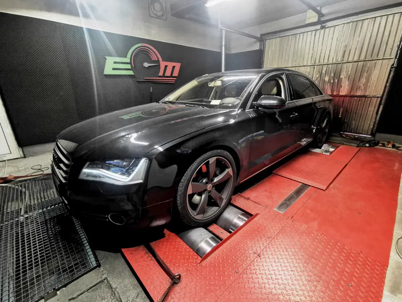 Audi A8 D4 4.2 TDI 350 KM 257 kW 2012 — archiwalna realizacja EMsetup