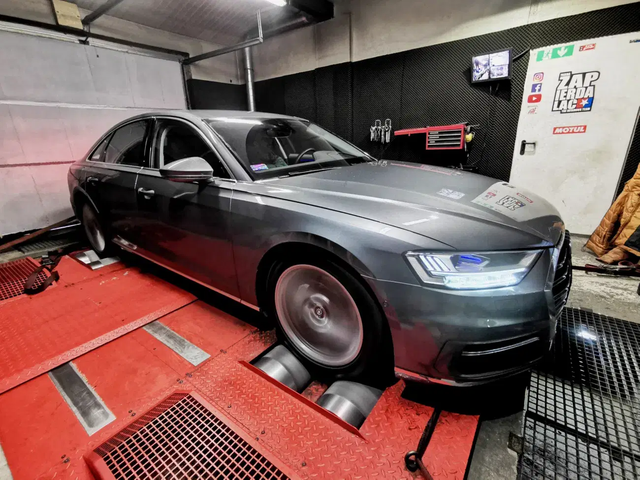Audi A8 D5 50 TDI 3.0 286 KM 210 kW 2020 — archiwalna realizacja EMsetup