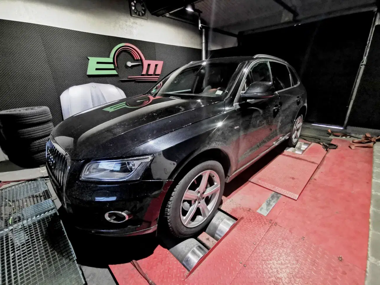 Audi Q5 I 2.0 TDI CR 177 KM 130 kW 2012 — archiwalna realizacja EMsetup