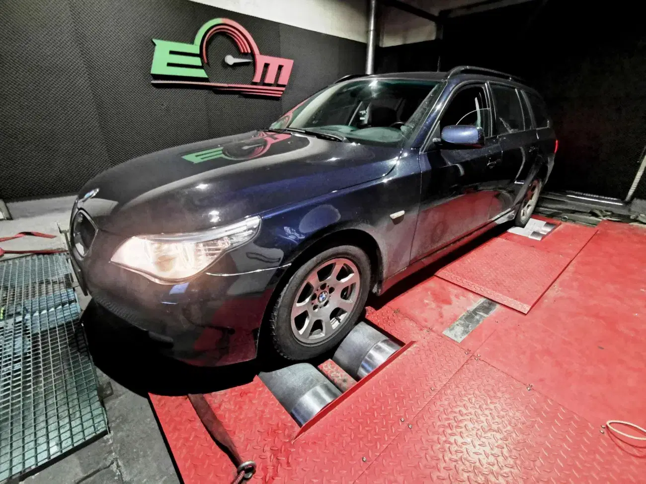 BMW 5 E60E61 520d 177 KM 130 kW 2009 — archiwalna realizacja EMsetup