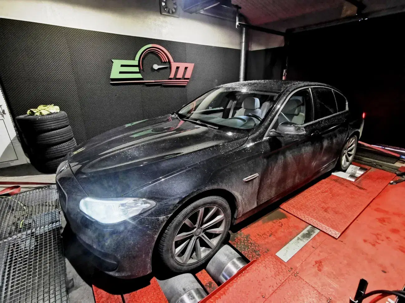 BMW 5 F10 530d 3.0 258 KM 190 kW 2014 — zdjęcie samochodu 2, EMsetup