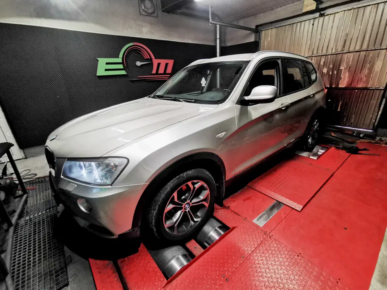 BMW X3 F25 20d 184 KM 135 kW 2012 — archiwalna realizacja EMsetup