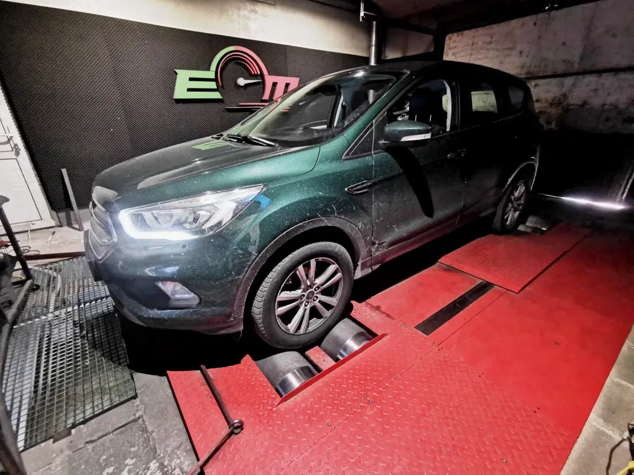 Ford Kuga II 1.5 EcoBoost 120 KM 88 kW 2018 — archiwalna realizacja EMsetup