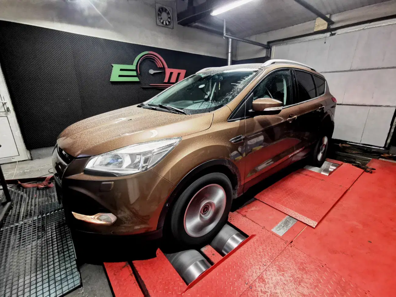 Ford Kuga II 2.0 TDCi 140 KM 103 kW 2014 — archiwalna realizacja EMsetup