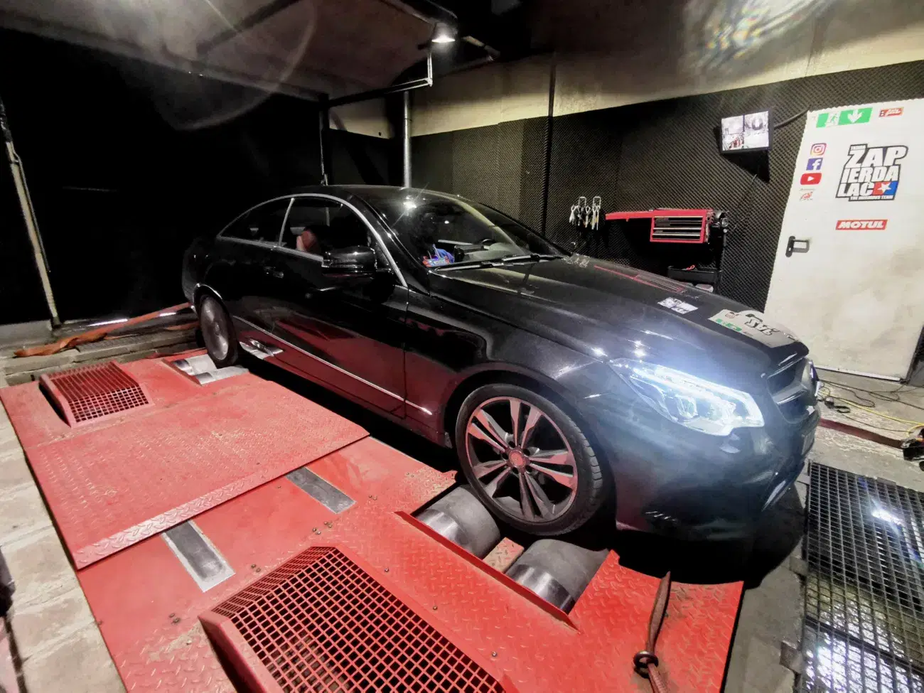 Mercedes E W212 FL 220 CDI BlueEFFICIENCY 170 KM 125 kW 2015 — archiwalna realizacja EMsetup