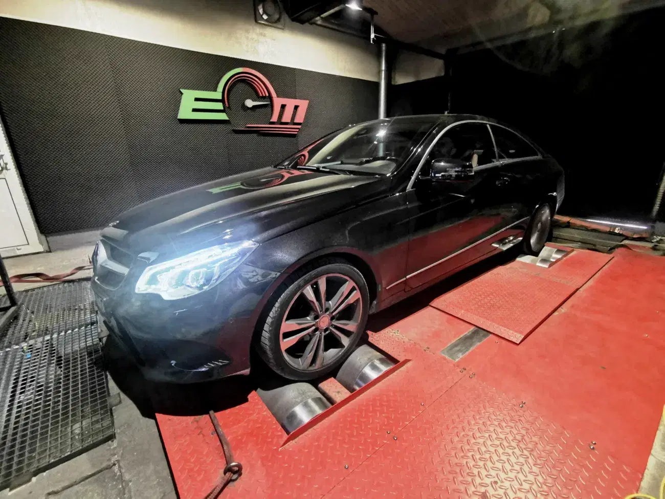 Mercedes E W212 FL 220 CDI BlueEFFICIENCY 170 KM 125 kW 2015 — zdjęcie samochodu 2, EMsetup