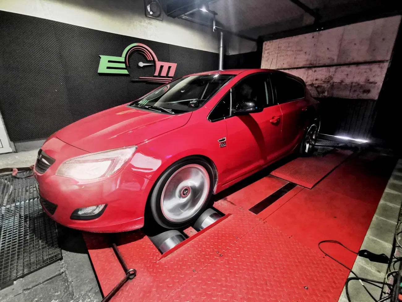 Opel Astra J 1.7 CDTi 125 KM 92 kW 2011 — archiwalna realizacja EMsetup