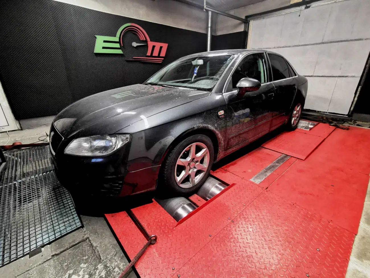 Seat Exeo 2.0 TDI CR 143 KM 105 kW 2010 — archiwalna realizacja EMsetup