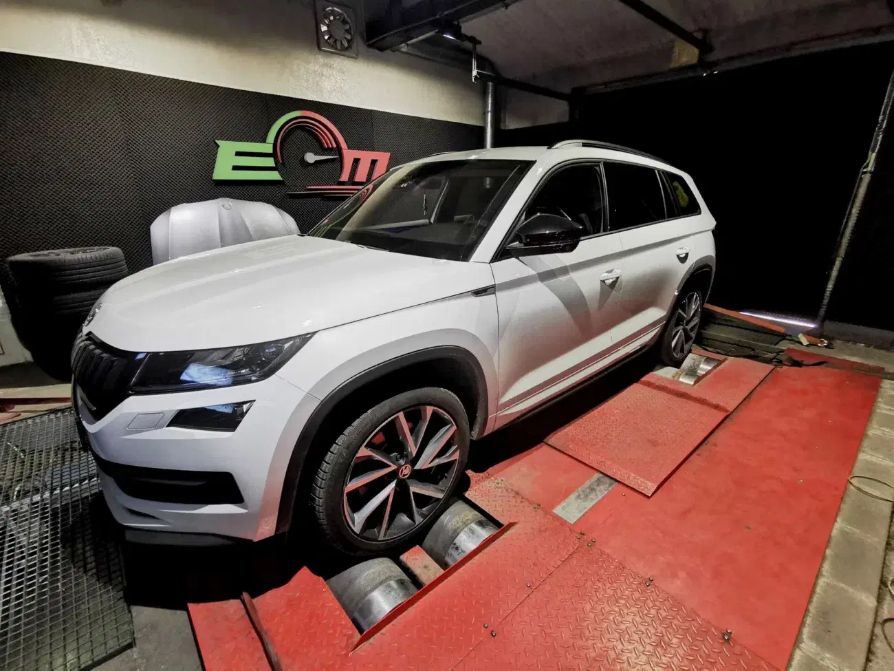 Skoda Kodiaq 2.0 TDI 200 KM 147 kW 2021 — archiwalna realizacja EMsetup