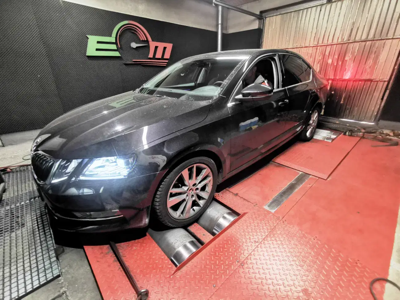 Skoda Octavia III 1.5 TSI 150 KM 110 kW 2019 — zdjęcie samochodu 3, EMsetup