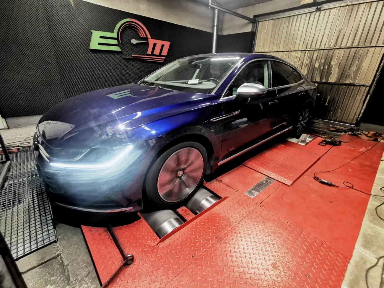 Volkswagen Arteon I 2.0 TDI 150 KM 110 kW 2018 — archiwalna realizacja EMsetup