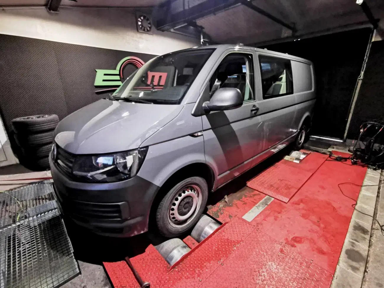 Volkswagen Transporter T6 2.0 TDI 114 KM 84 kW 2018 — archiwalna realizacja EMsetup