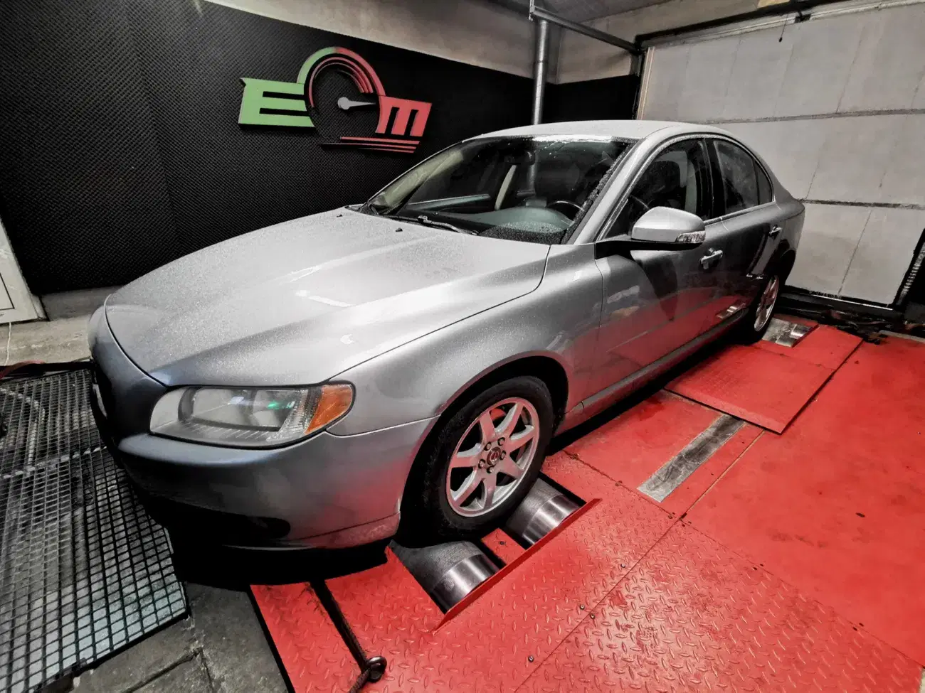 Volvo S80 II 2.4 D5 163 KM 120 kW 2007 — archiwalna realizacja EMsetup