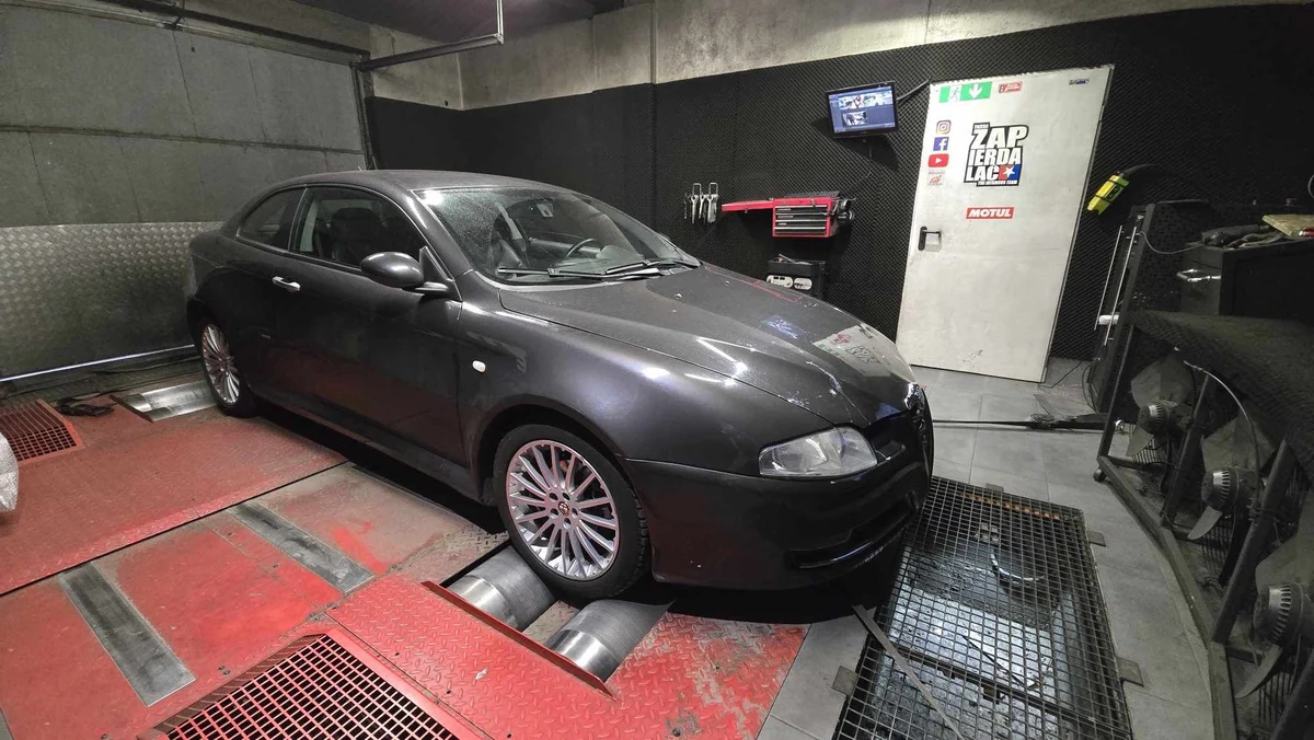 Alfa Romeo GT I 1.9 JTDm 150 KM (2009) — realizacja EMsetup