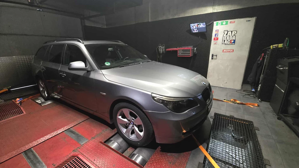 BMW Seria 5 E60 (FL) 525d 3.0 197 KM (2009) — realizacja EMsetup