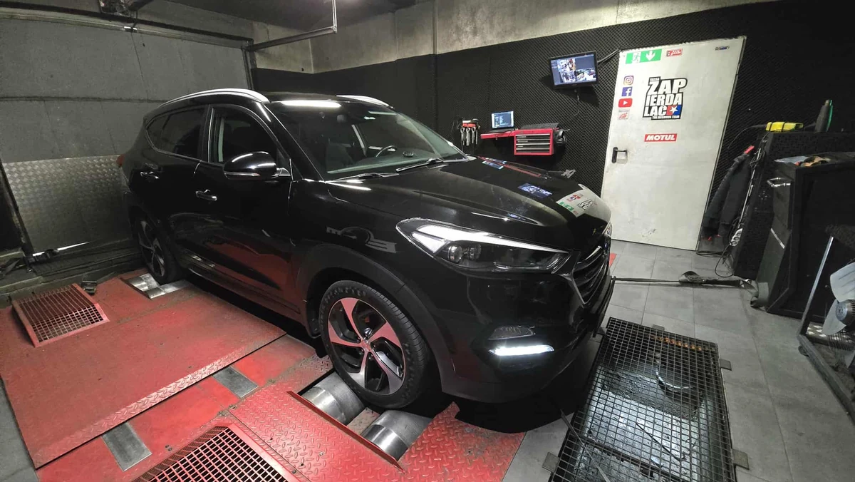 Hyundai Tucson III 2.0 CRDi 184 KM (2016) — realizacja EMsetup