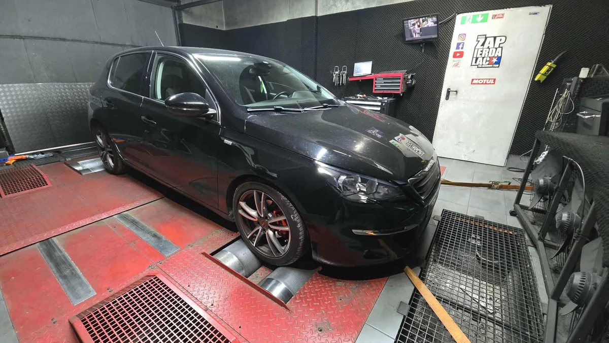 Peugeot 308 II 1.6 BlueHDi 120 KM (2016) — realizacja EMsetup