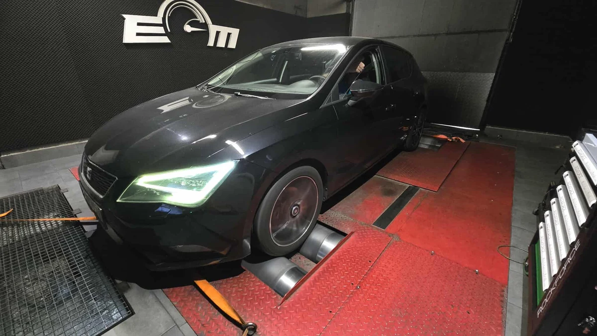 SEAT Leon III 1.4 TSI 125 KM (2013) — realizacja EMsetup