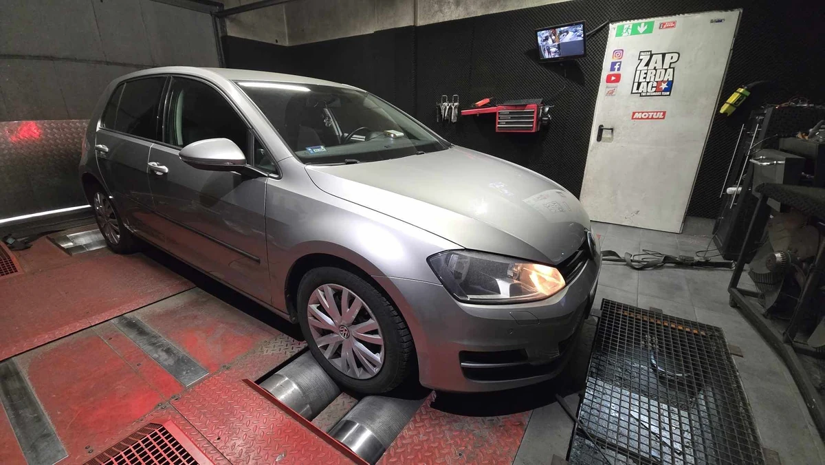 Volkswagen Golf VII 1.2 TSI 105 KM (2013) — realizacja EMsetup